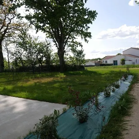 Appt T2 Confortable Апартаменты *